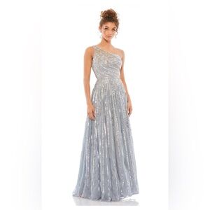 MAC DUGGAL 5220 EMBELLISHED ONE SHOULDER SILVER PLATINUM MAXI DRESS GOWN SIZE 4